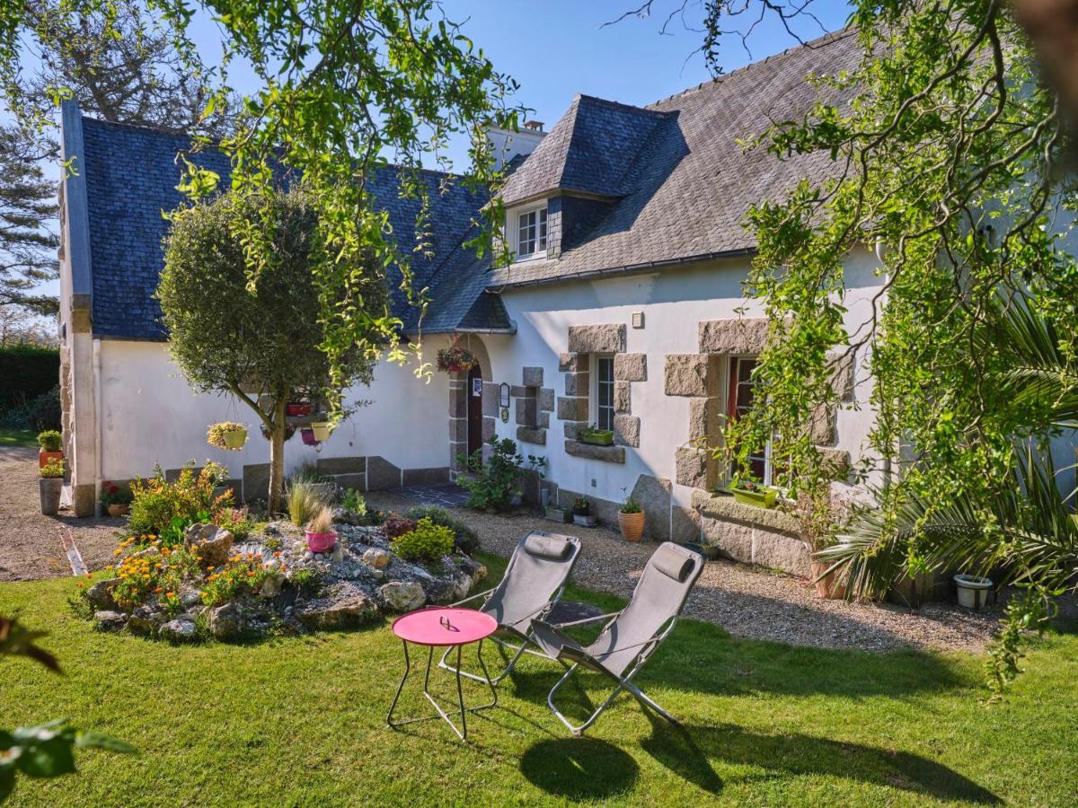 Bed and Breakfast Les Roses Santec Экстерьер фото