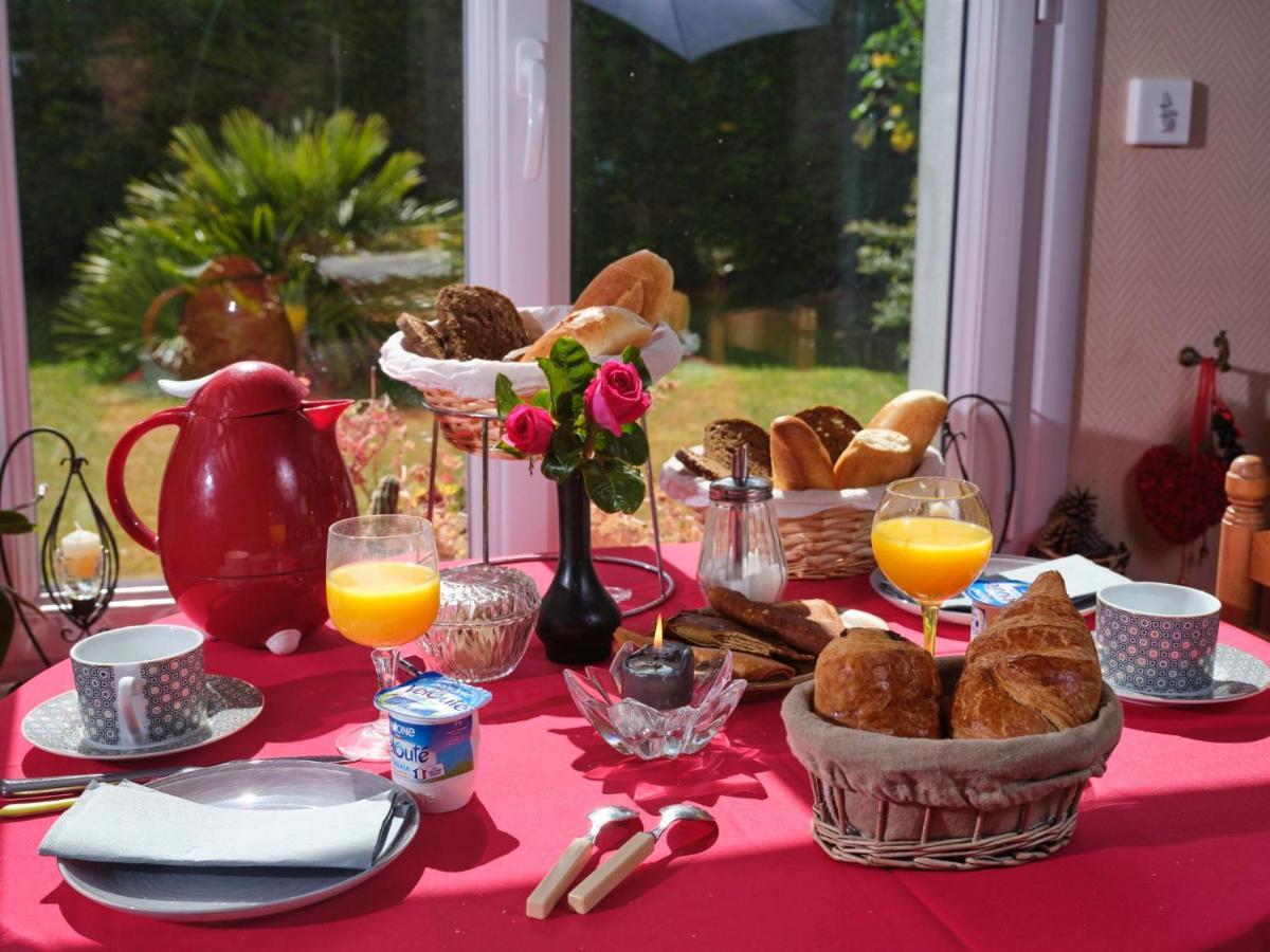 Bed and Breakfast Les Roses Santec Экстерьер фото