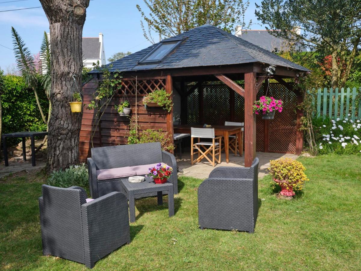 Bed and Breakfast Les Roses Santec Экстерьер фото